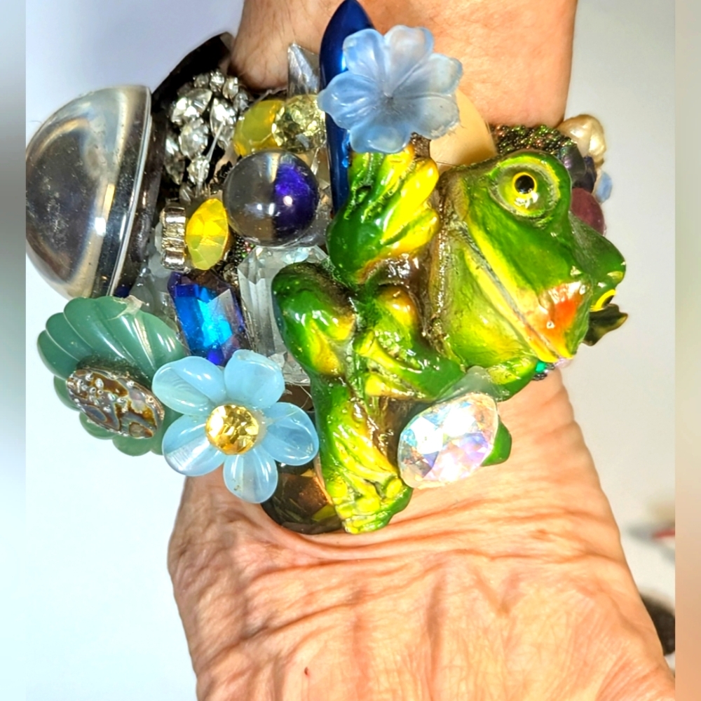 Wendy Gell whimsical cuff , frog and cat, jewels and flowers pretty leaves.